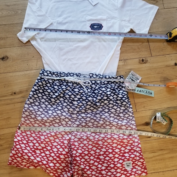 NWT Southern Tide, short sleeve t-shirt. - Picture 2 of 5